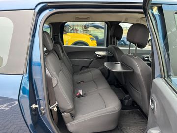 Dacia Lodgy 1.6 SCe 100 Lauréate