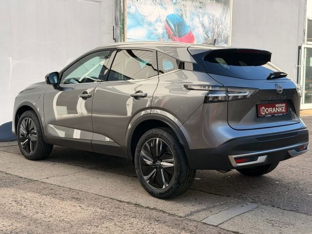 Fahrzeugabbildung Nissan Qashqai 1.3 DIG-T Xtronic Tekna PGD*Bose*MJ26