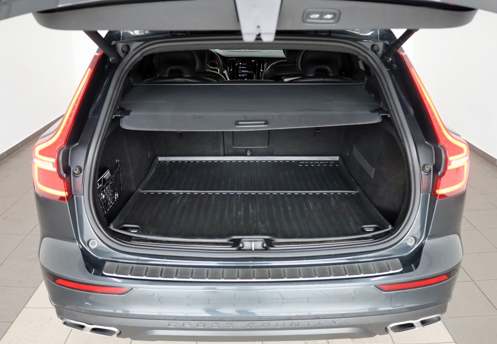Fahrzeugabbildung Volvo V60 Cross Country AWD Head Up,Navi,LED,Panorama