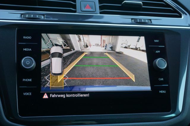 Tiguan 2.0 TSI R 4Motion NAVI PANO 21 ALU AHK