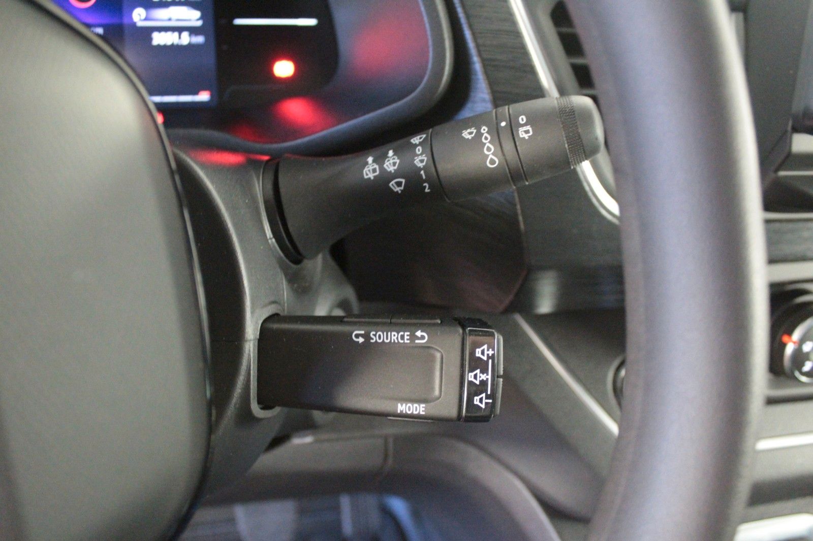 Fahrzeugabbildung Renault Trafic Grand dCi 150 EDC Evo*Automatik*8-Sitzer*