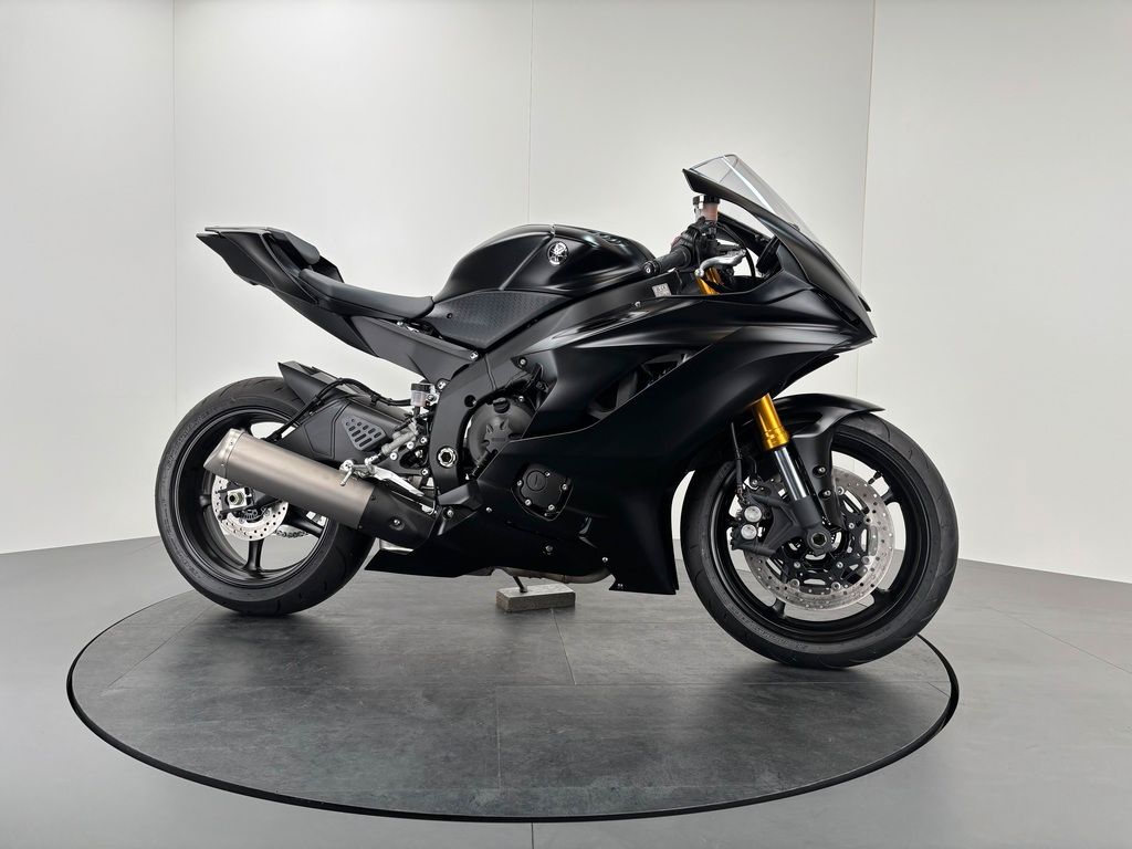 Fahrzeugabbildung Yamaha YZF R6 RACE *NEUFAHRZEUG MJ 25 *UMBAU MÖGL.