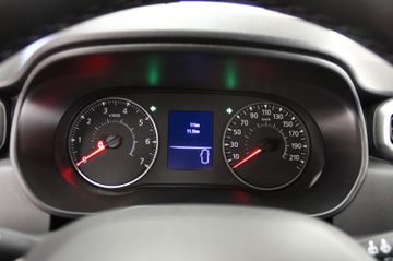 Fahrzeugabbildung Dacia Duster TCe130 Expression*Media Display*Sitzhzg*