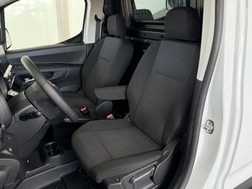 Opel Combo Cargo E 1.5D KLIMA WINTERPAK SITZH APP PDC