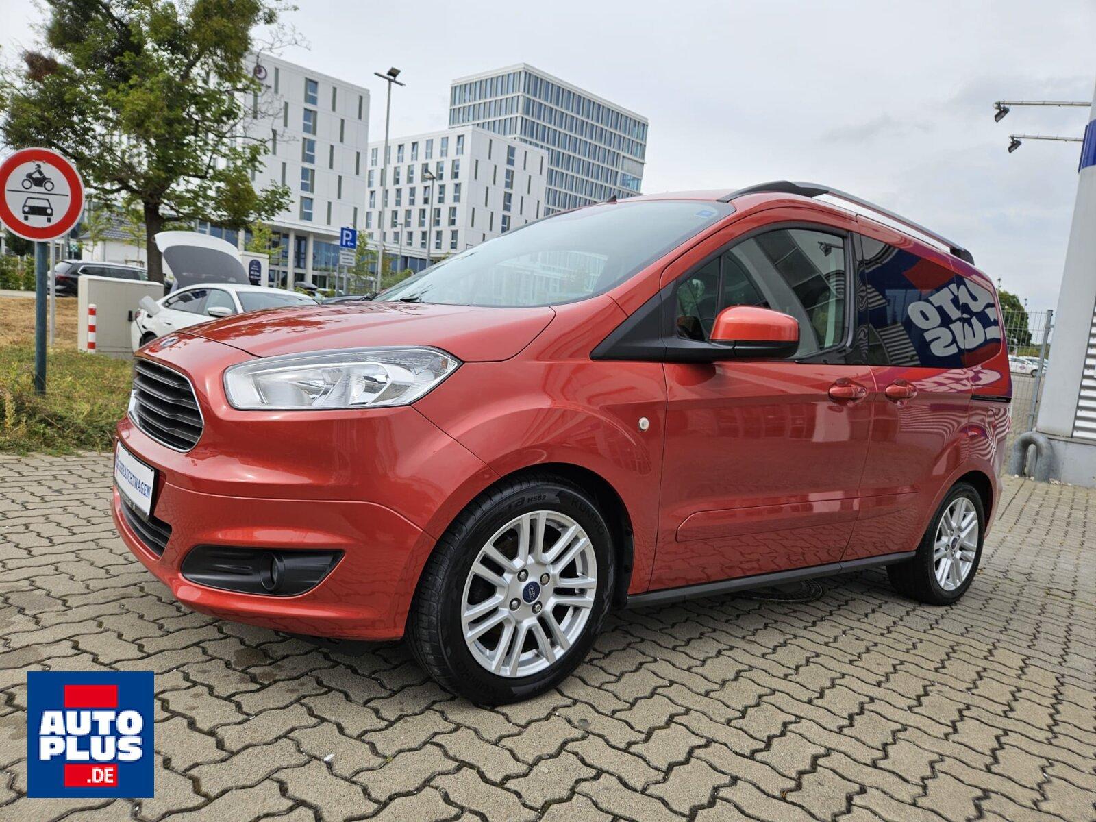 Ford Tourneo Courier 1.0 Titanium NUR EXPORTSitzhzg.