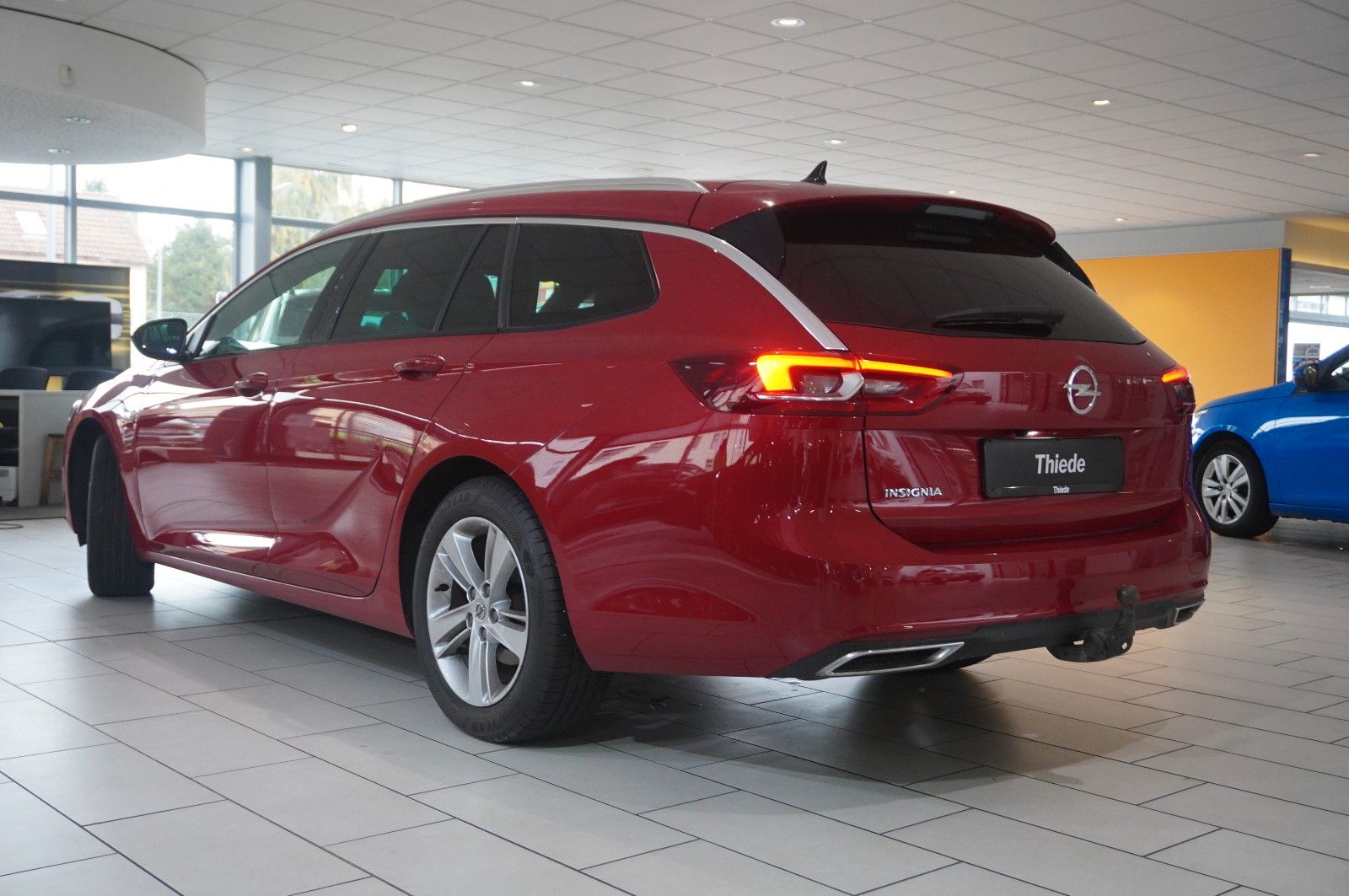 Fahrzeugabbildung Opel Insignia B ST 2.0D BUSINESS NAVI/LED/KAMERA/AHK