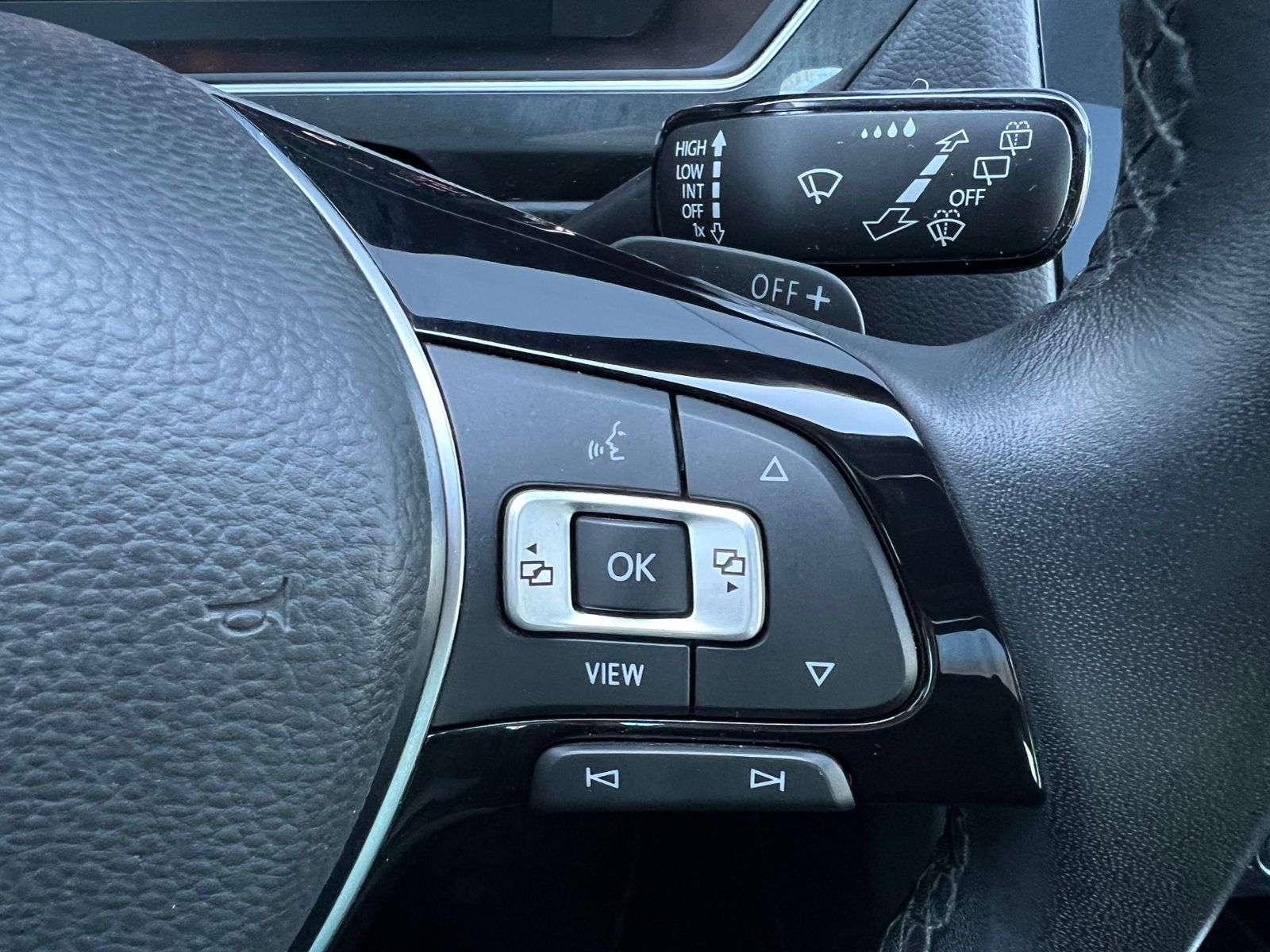 Fahrzeugabbildung Volkswagen Tiguan Highline 2.0 TSI DSG 4Motion *AHK, LED, A