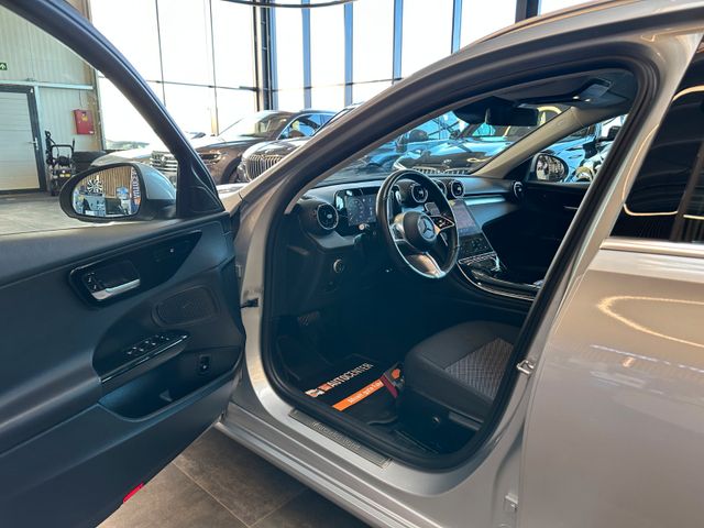 Mercedes-Benz C 220 T d *Led*Keyless*Kamera*Avantgarde*
