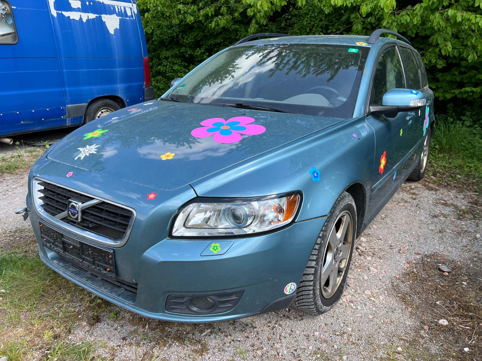 Volvo V50 Kombi 1.8 Kinetic *Totwinkel-Assist* Extras*