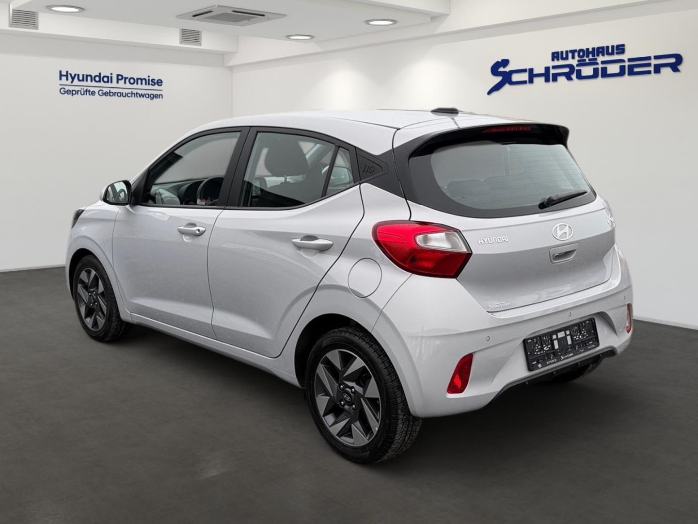 Fahrzeugabbildung Hyundai i10 Trend 1.0 PDC Klima Sitzheizung  HU/AU Neu
