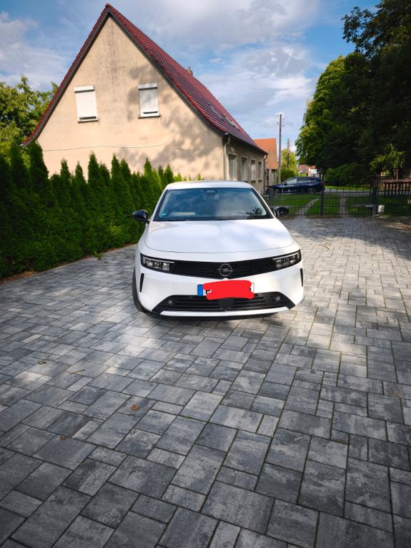 Image of Opel Astra
