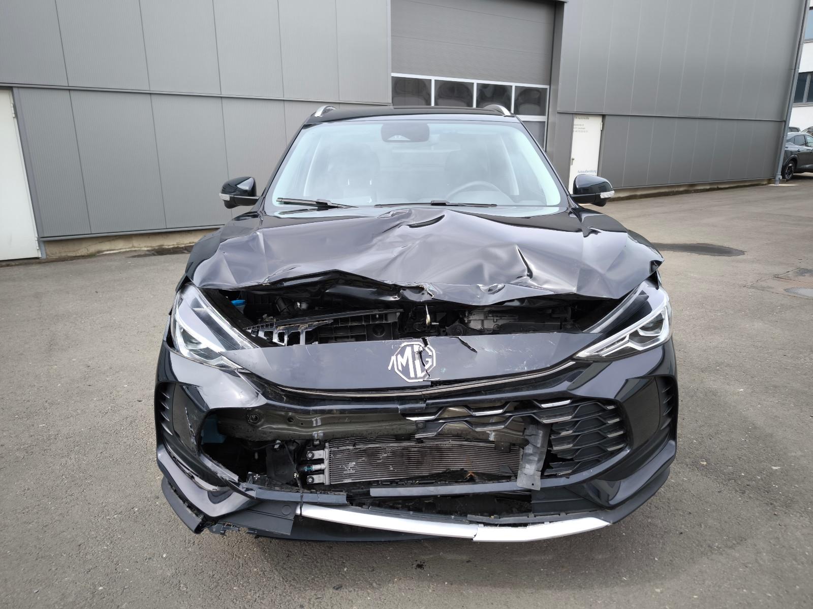 MG ZS 1.5 Hybrid+ 145 kW Luxury