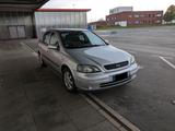 Opel Astra 1.6 Njoy Njoy - Opel Astra Njoy mit Benzin-Antrieb