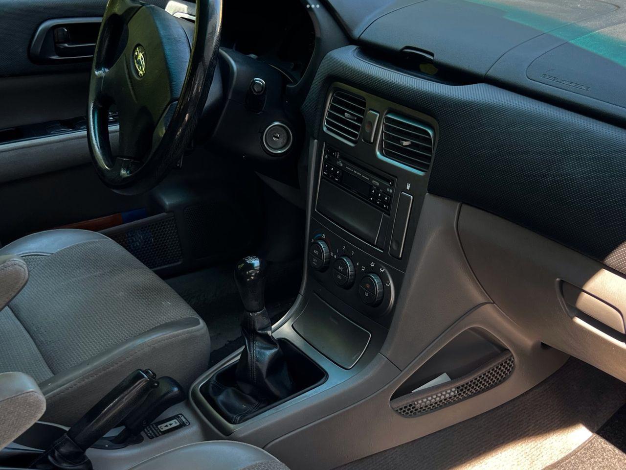 Subaru Forester 2004 — photo 9