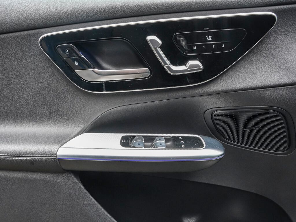 Mercedes-Benz GLC 220 d 4M AVANTGARDE PANORAMA MEMORY KAMERA foto 14