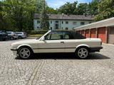 BMW 325 - BMW 325 aus 1987: Cabrio