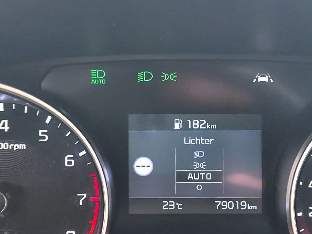 KIA cee'd Ceed 1.4 T-GDI Spirit Navi JBL Kamera – Bild 29