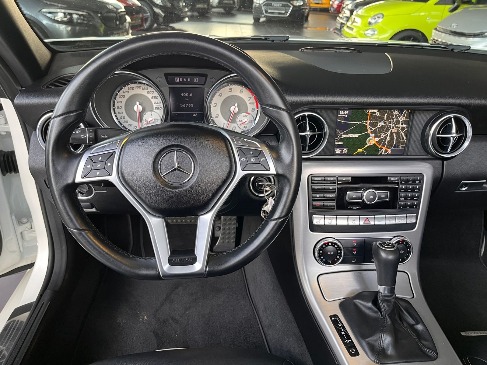 Fahrzeugabbildung Mercedes-Benz SLK 350 BlueEfficiency XENON MEMORY