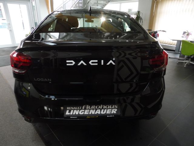 Dacia Logan Black Edition TCe 90 CVT
