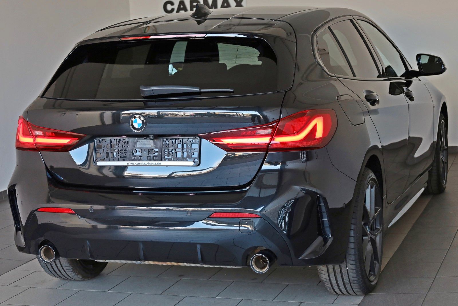 Fahrzeugabbildung BMW 120 i M Sport, T.Leder,Navi,LED,SH,Kamera,+WR