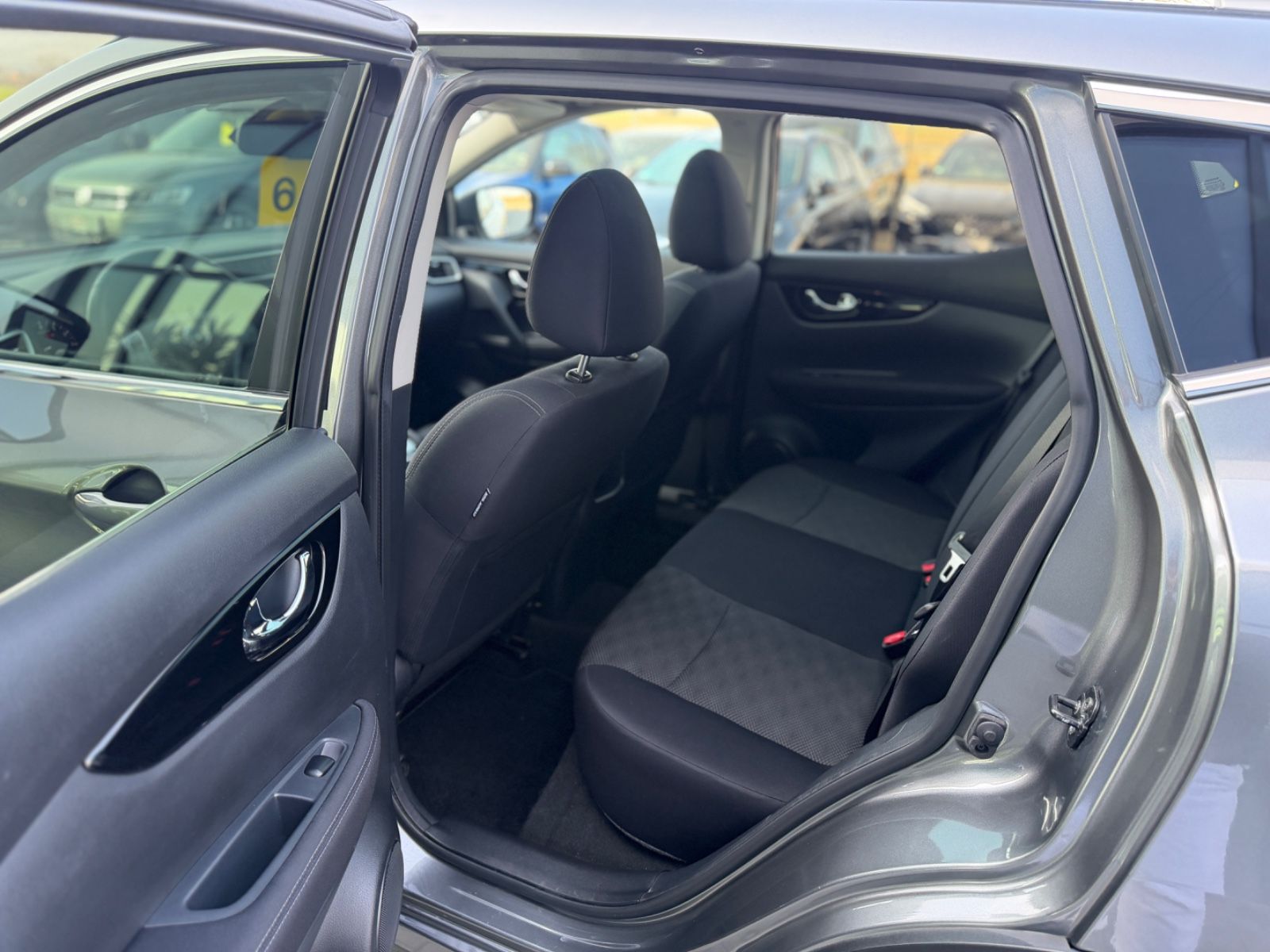 Qashqai N-Connecta 1.2 Autom. Navi Pano