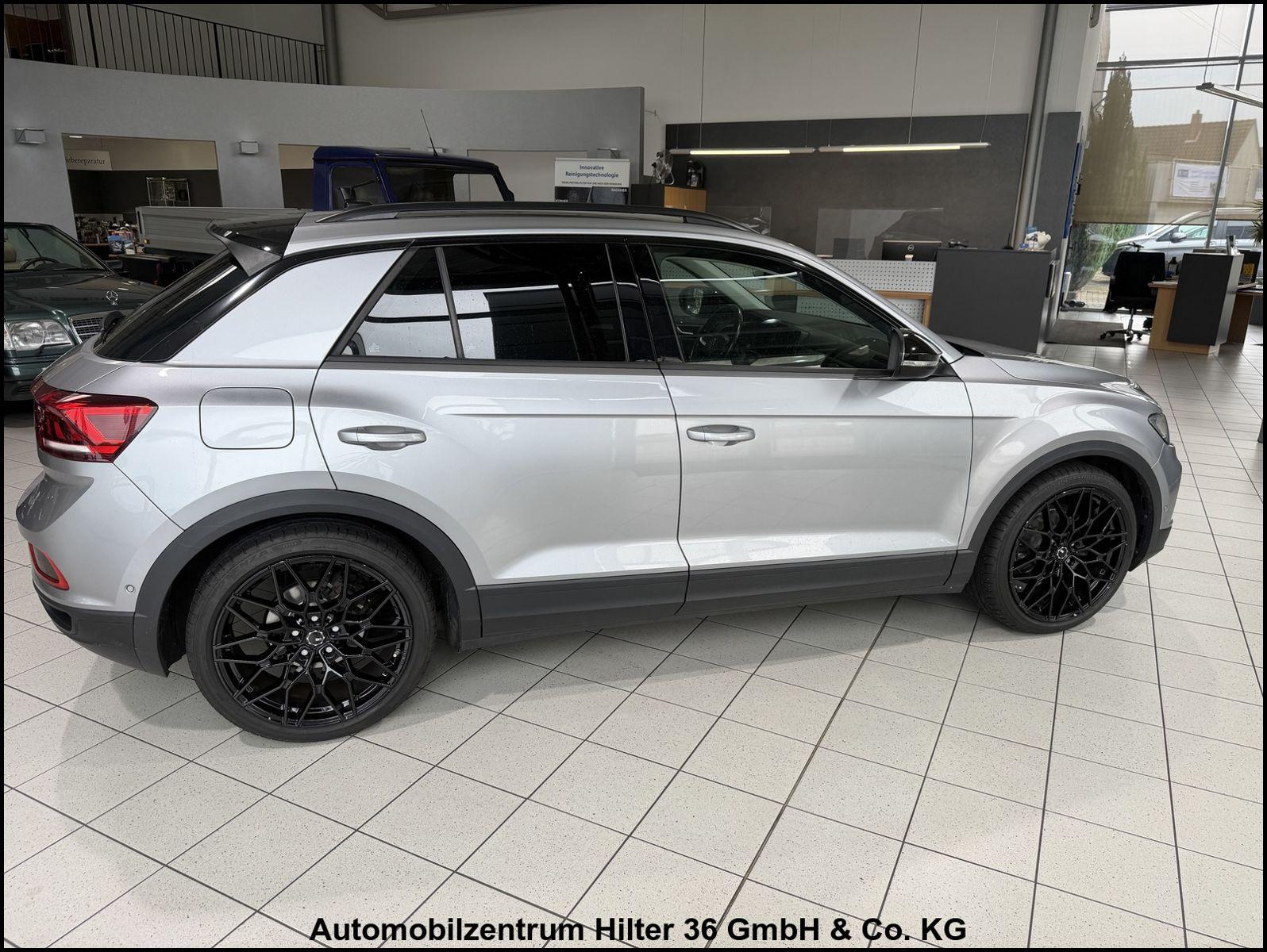 Volkswagen T-Roc Life, миниатюра 2
