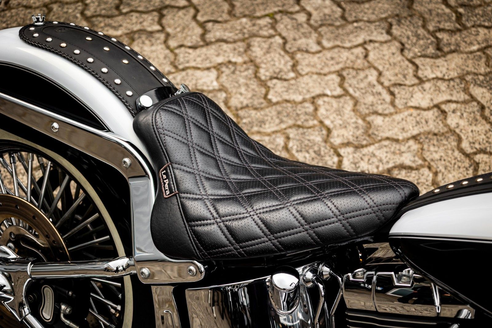 Fahrzeugabbildung Harley-Davidson FLSTC Heritage Classic Twin Cam 96 cui - Chicano