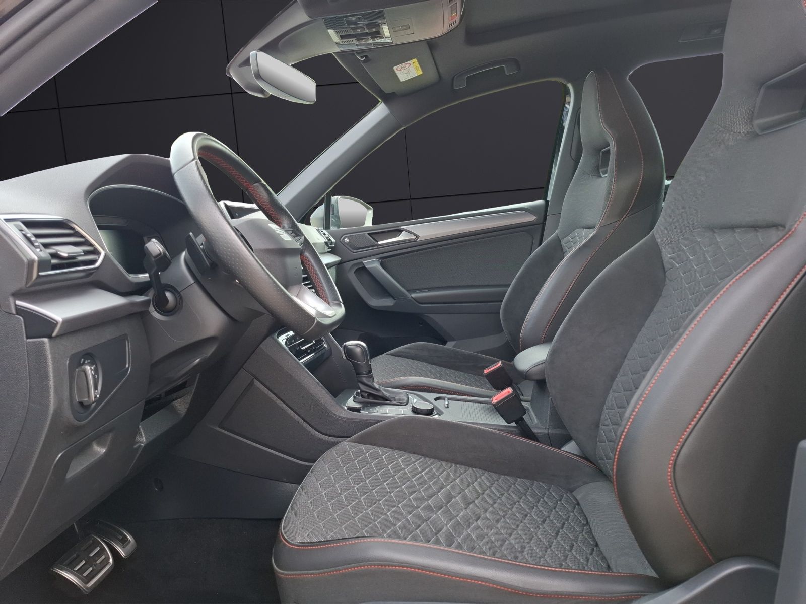 Fahrzeugabbildung SEAT Tarraco TSI FR DSG 4Drive LED AHK Navi Pano AID