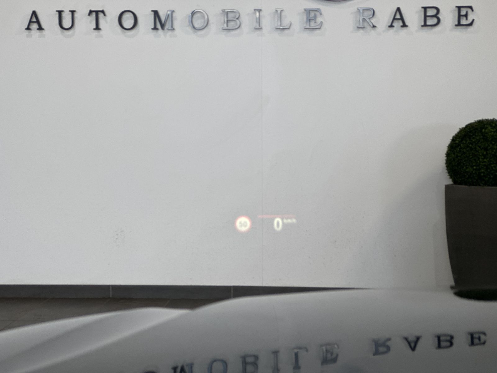 Fahrzeugabbildung BMW M440i Gran Coupé xDrive NAV+LASER+360°+20ZO+HUD