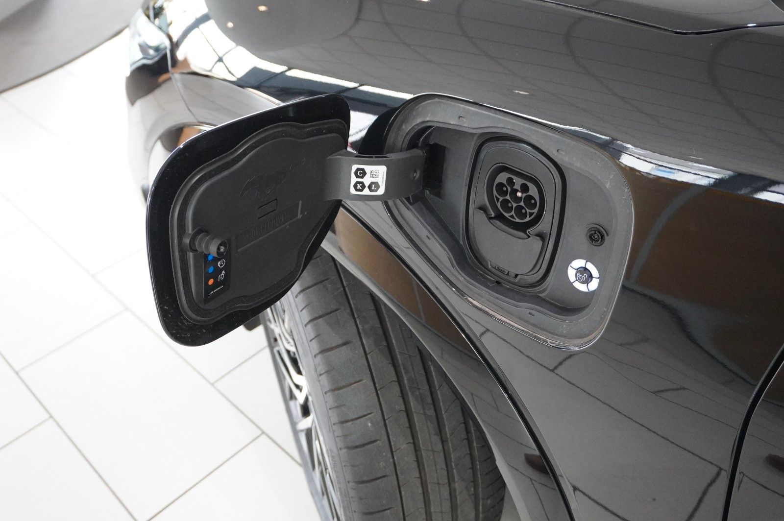 Fahrzeugabbildung Ford Mustang Mach-E GT AWD 99KWH NAVI/360°/B&O/PANO.