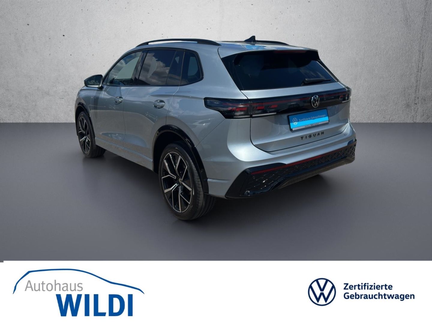 Volkswagen Tiguan R-Line 2.0 TDI 4MOTION DSG AHK Navi ACC foto 5