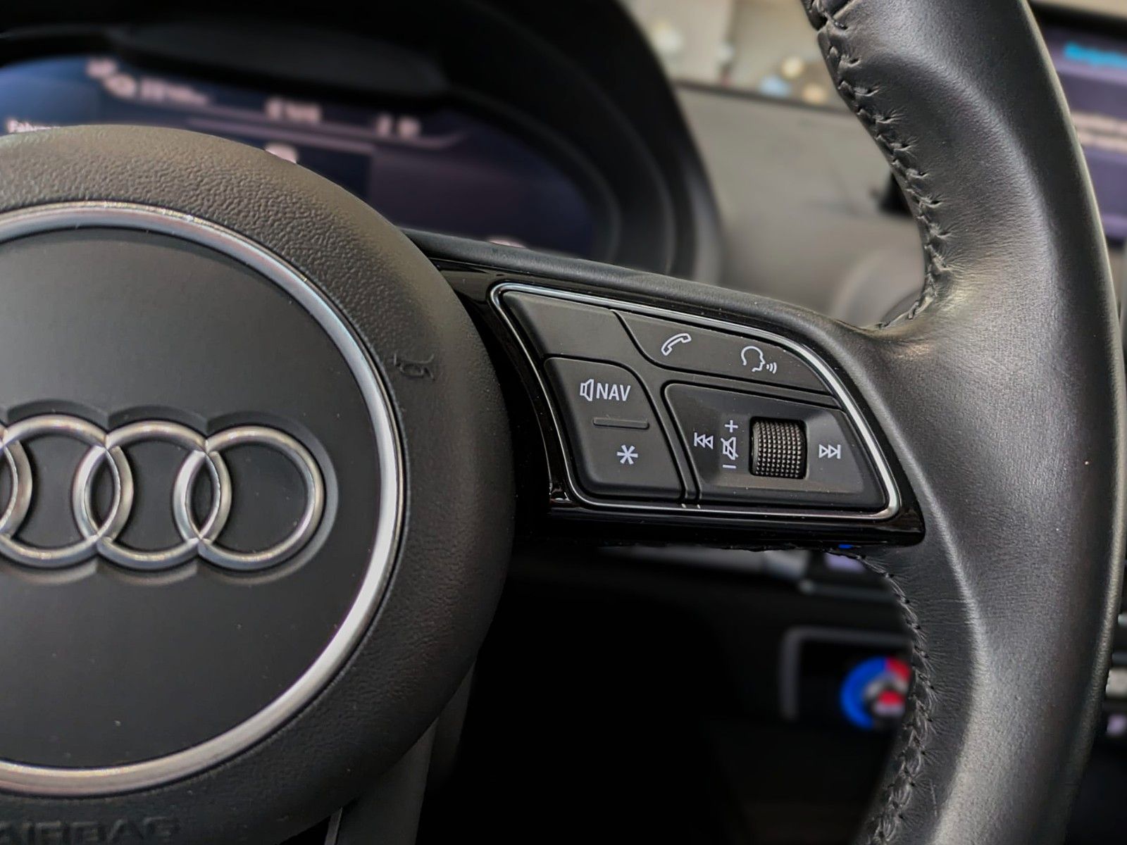 Fahrzeugabbildung Audi A3 Sportback 40 e-tron *VIRTUAL*NAVI*B&O*ACC*LED