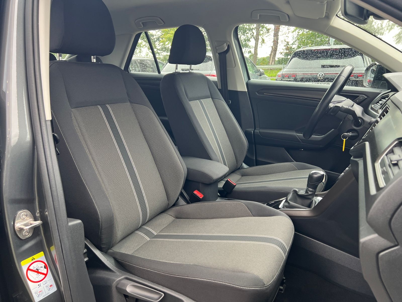 Fahrzeugabbildung Volkswagen T-Roc Style 1.5 TSI ACT DSG *AHK, ACC, Kamera*