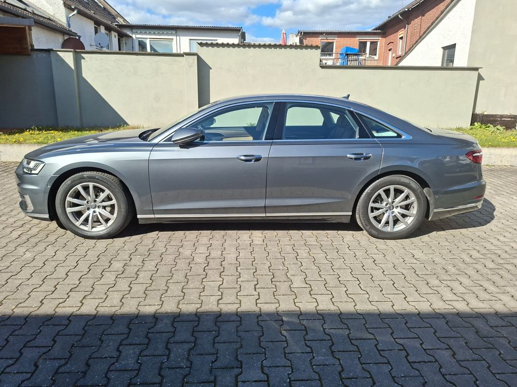Image of Audi A8