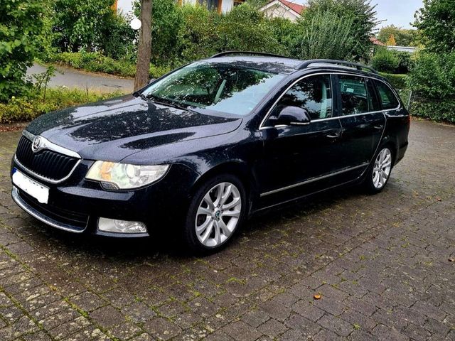 Skoda Superb Kombi 3.6 V6 DSG 4x4