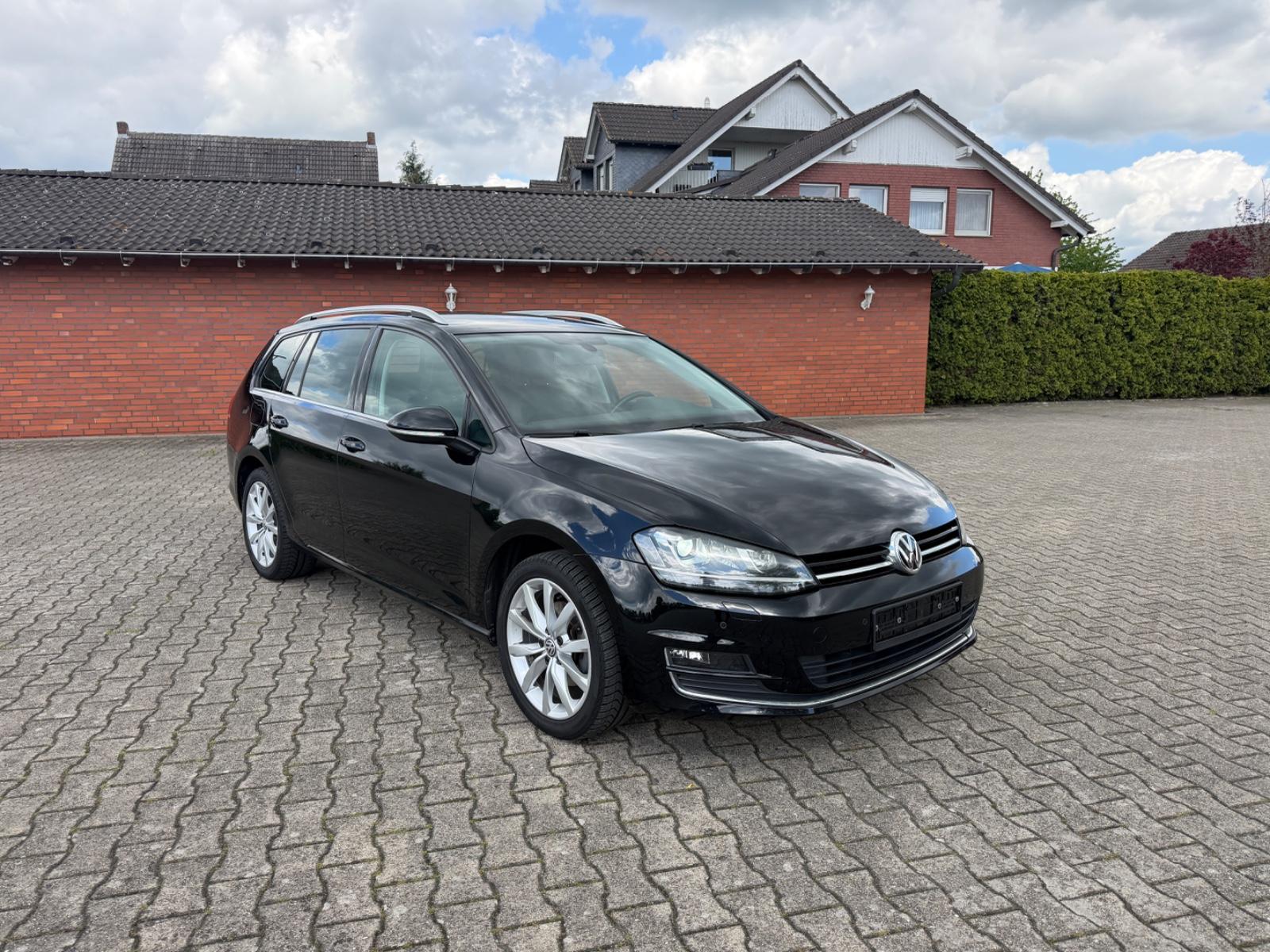 Volkswagen Golf VII Variant Highline BMT DSG Bi-Xenon Navi