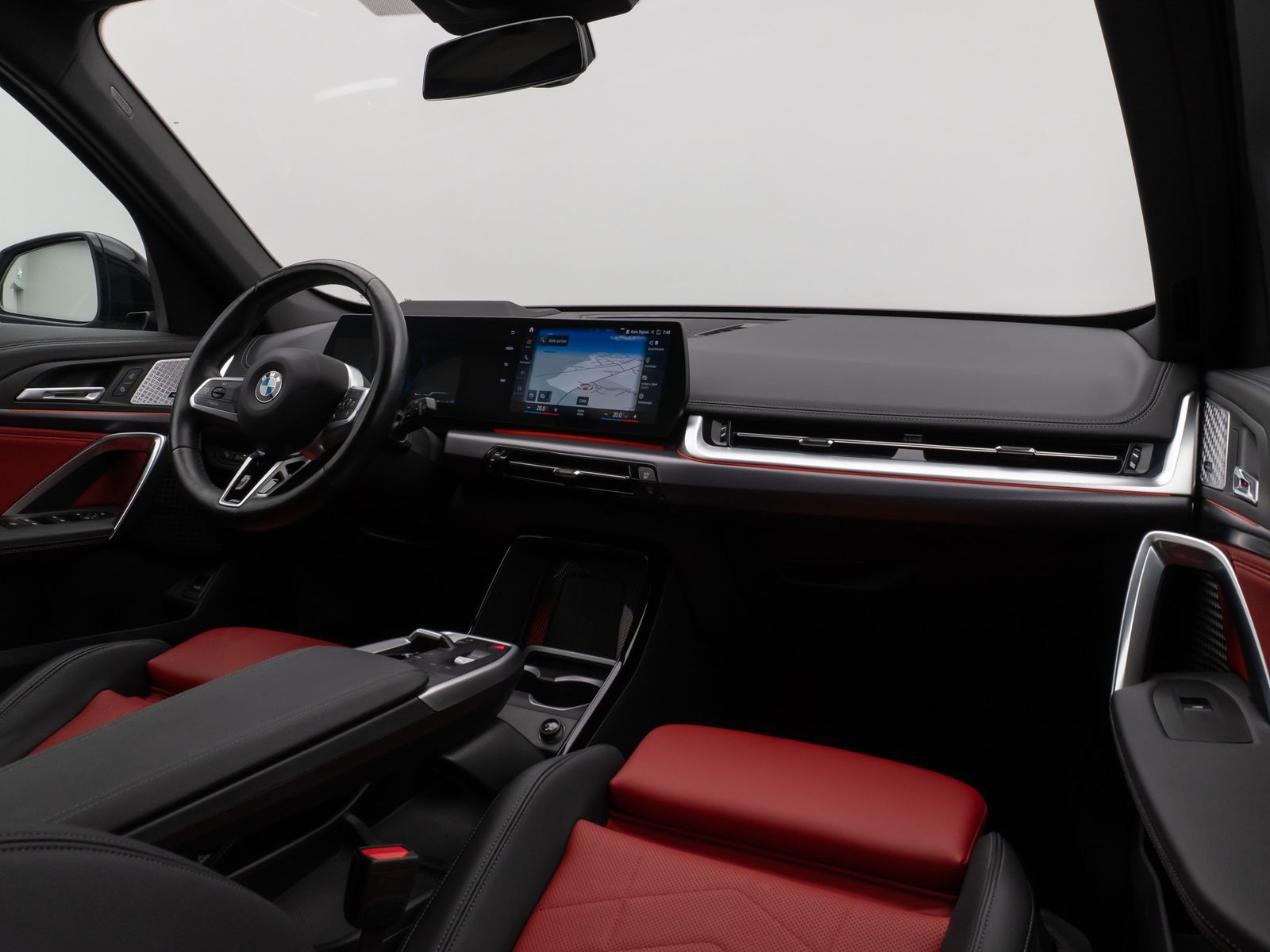 Fahrzeugabbildung BMW X1 xD23i M Sport 360°HUD DAB H/K AHK Komfort 19"