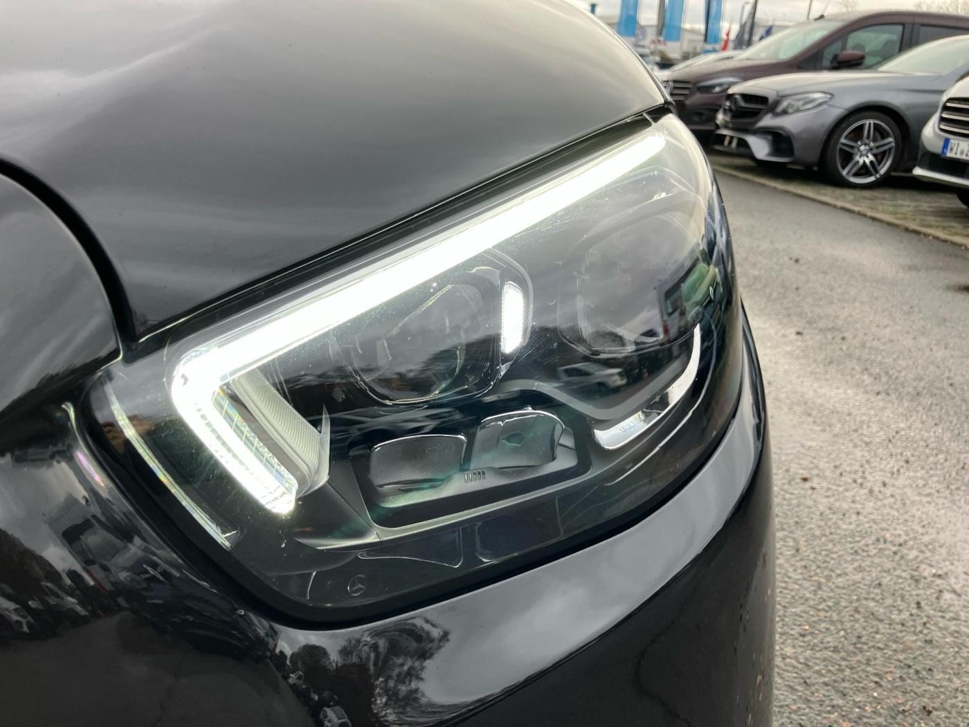 Mercedes-Benz E 220 d T AMG Memory*LEDmulti*360*EasyP*Panorama