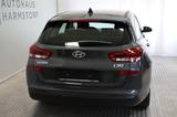 Hyundai i30 cw Comfort AT LED Navi SH Alufelgen Kamera - Hyundai i30: I30cw Comfort