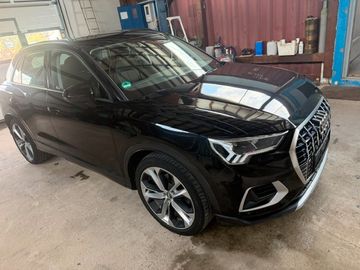 Audi Q3 - 2