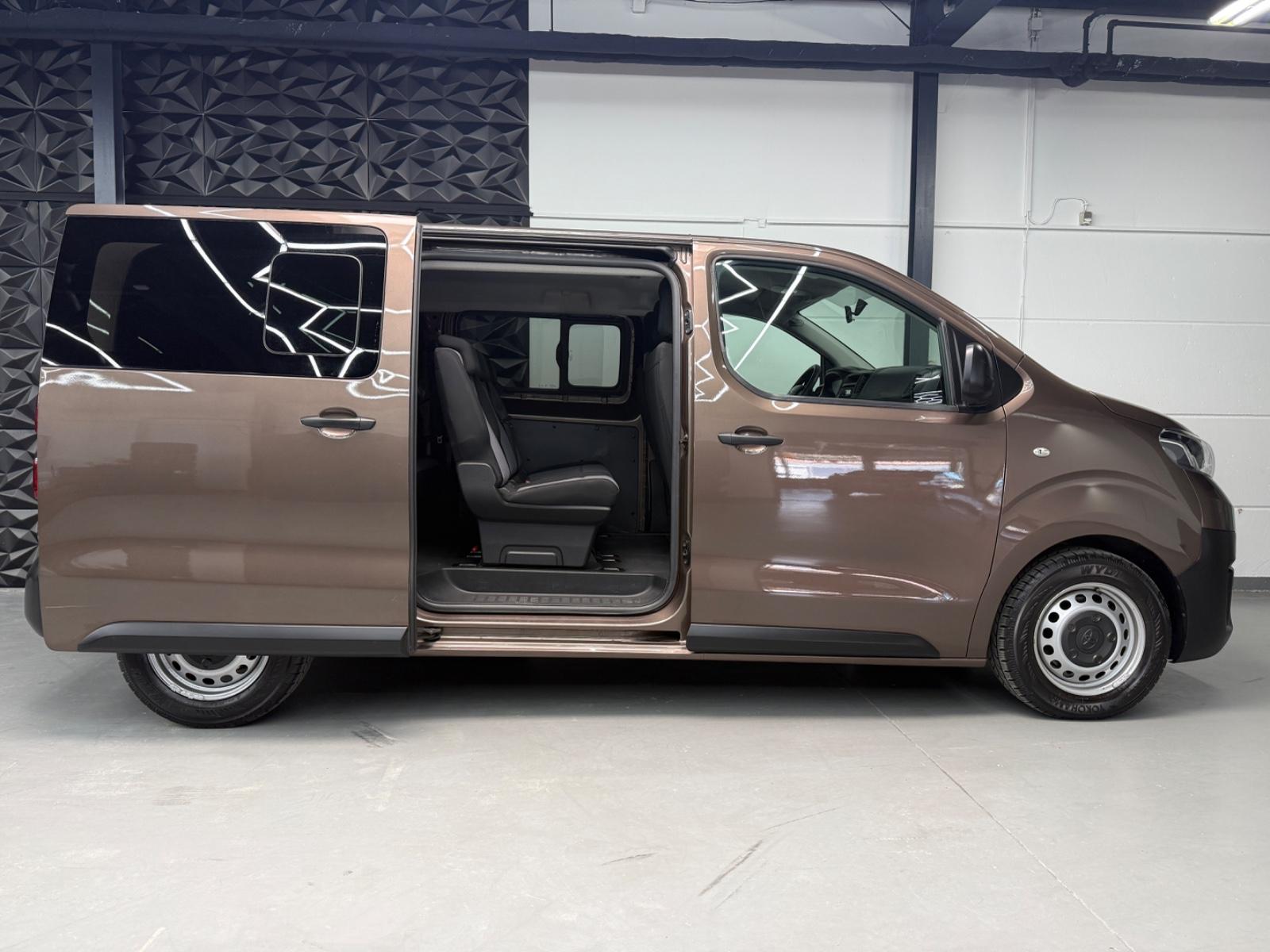 Toyota Proace L1 9-SITZER*2.HAND*KLIMA*TÜV NEU*8-FACH