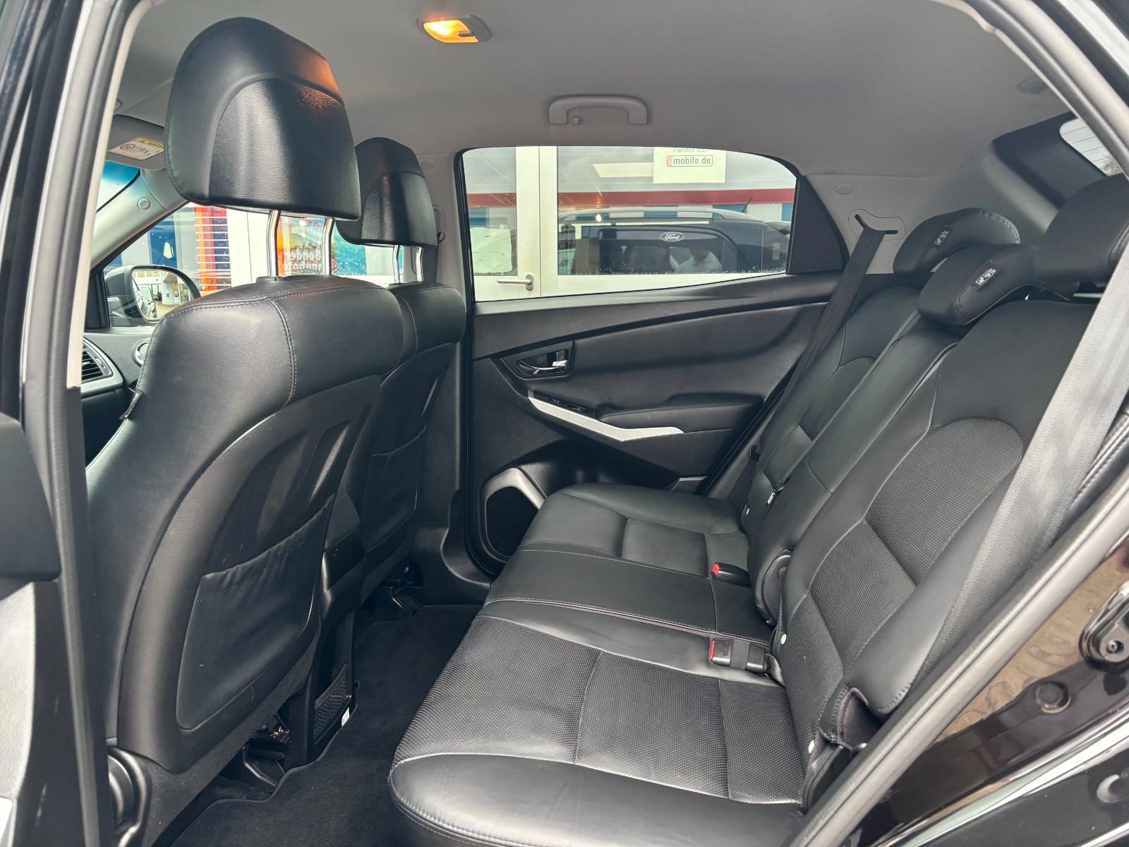 SsangYong Korando 2014 — photo 19