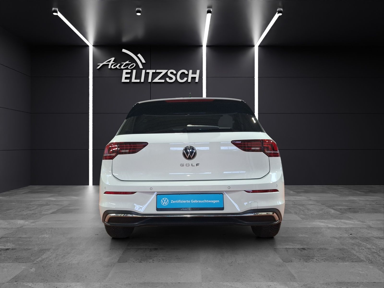 Fahrzeugabbildung Volkswagen Golf VIII TSI Goal Standhzg LED CarPlay AID ACC