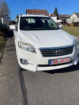 Toyota RAV 4 2,2-l-D-4D 4x4 - gebrauchte Toyota RAV 4 aus dem Jahr 2012
