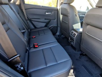 Nissan X-Trail 1.5 VC-T N-Connecta (163PS) MHEV