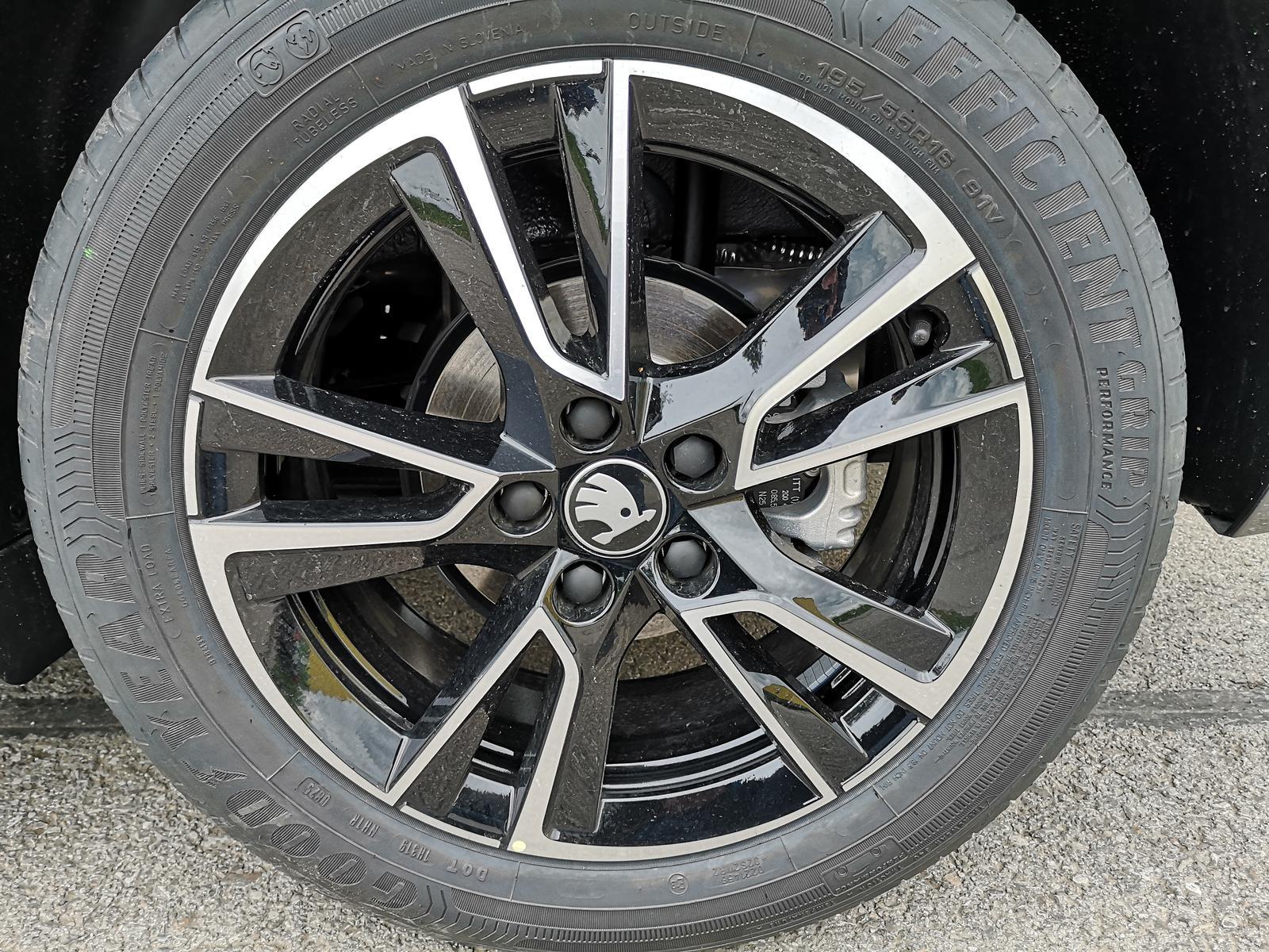 Skoda Fabia 1.5TSI DSG Monte Carlo ACC GV5 Kam