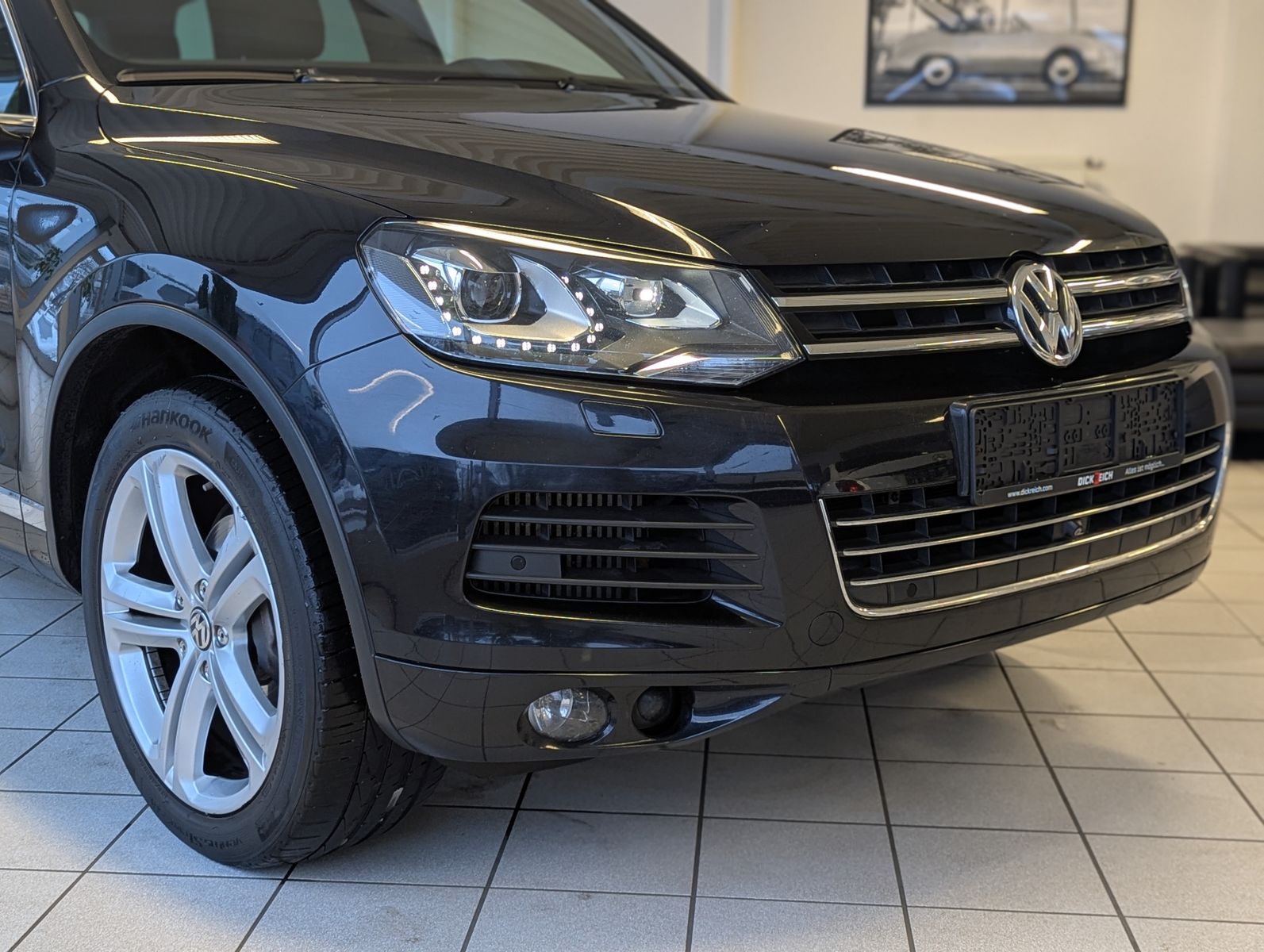 VW Touareg V6 3.0TDI Luft Leder AHK ACC Cam 20" - Image 9