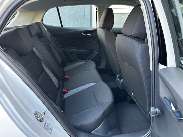 Fabia Essence PDC;CARPLAY;FSE;LED