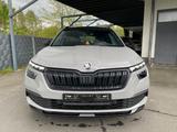 Skoda Kamiq Monte Carlo ACC+CarPlay+Pano+RFK+LED - Skoda Kamiq von privat