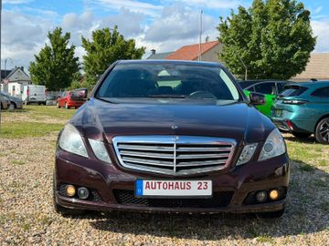Mercedes E 220 - 2